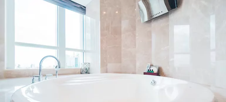 Bathroom Window Coverings in Maitland, FL